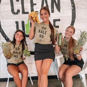 Clean Juice “Oh Kale No” Green T-Shirt, Size Medium